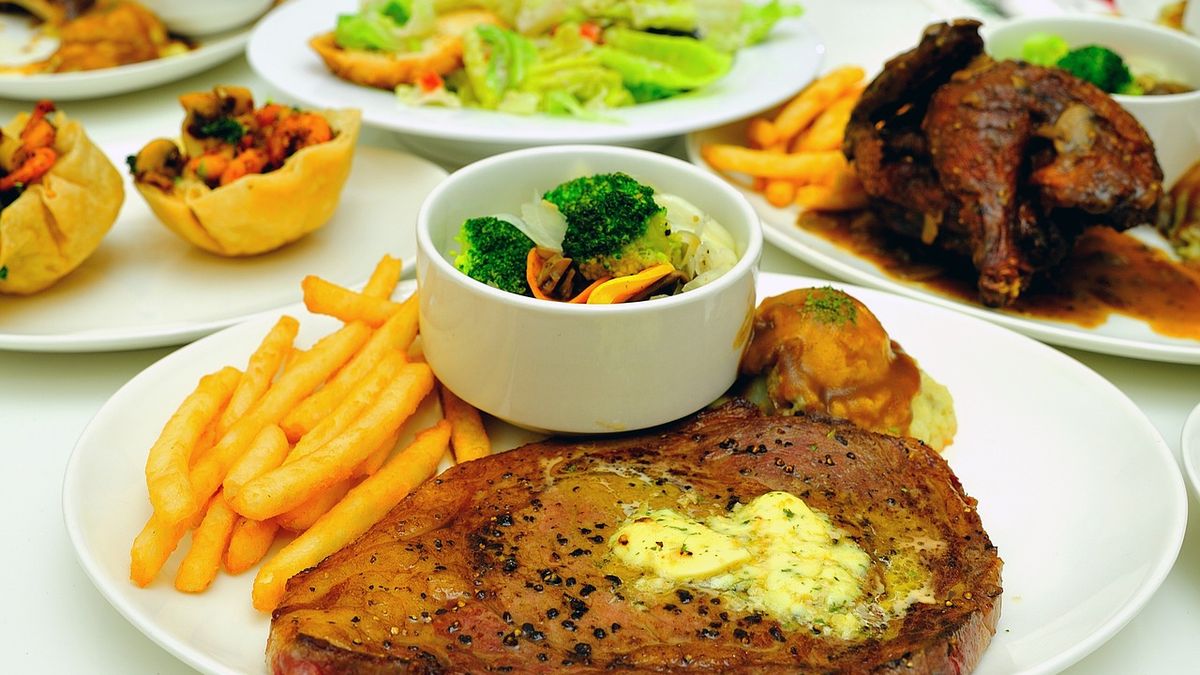 Rumah Makan Ambo: Warm Meals at the Heart of Cilacap